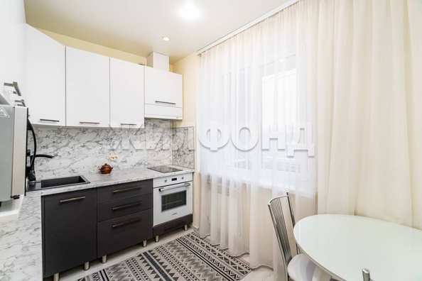 
   Продам 1-комнатную, 35.7 м², Сибирская ул, 111

. Фото 1.