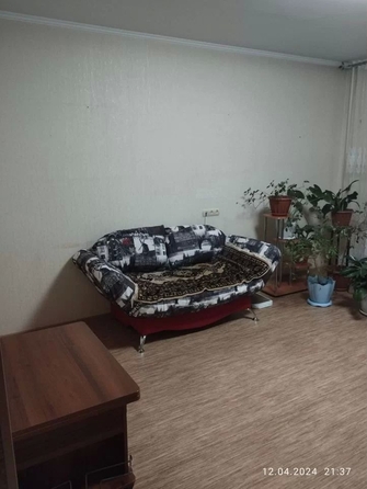 
   Продам 3-комнатную, 67 м², Сибирская ул, 102/3

. Фото 2.