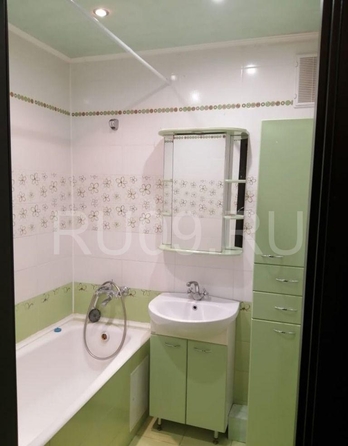 
  Продается 2-комн. квартира, 67 м², Ивана Черных ул, д. 14
. Фото 3.