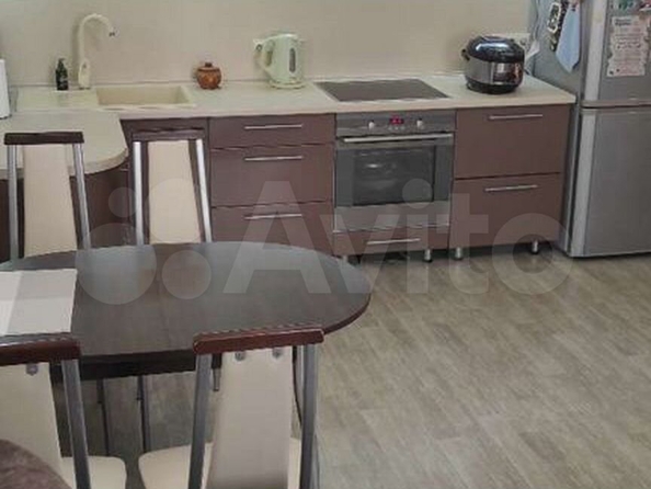 
  Продается 2-комн. квартира, 64.7 м², Бирюкова ул, д. 24
. Фото 8.