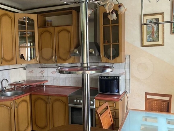 
  Продается 2-комн. квартира, 69.5 м², Сибирская ул, д. 104
. Фото 1.
