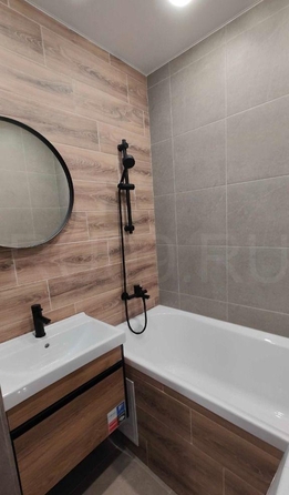 
  Продается 2-комн. квартира, 55 м², Дербышевский пер, д. 26
. Фото 16.