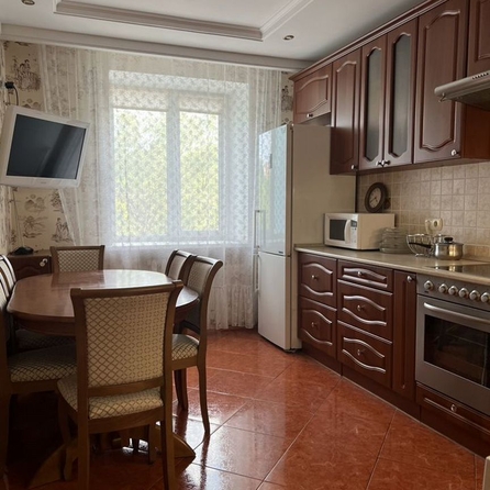 
  Продается 2-комн. квартира, 74.4 м², Алтайская ул, д. 10
. Фото 1.
