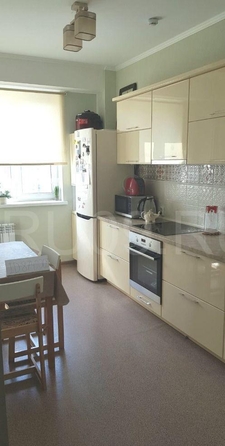 
  Продается 3-комн. квартира, 76.7 м², Челюскинцев ул, д. 2
. Фото 4.