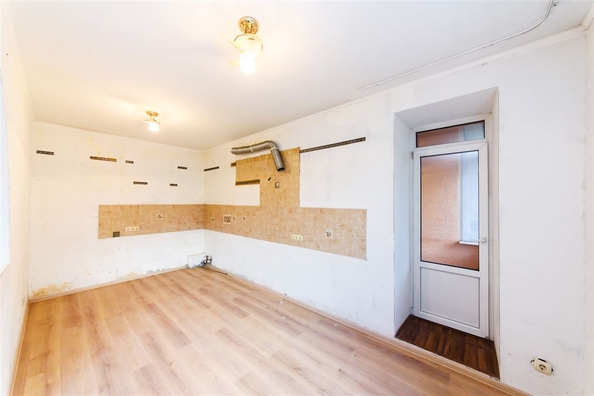 
   Продам 3-комнатную, 106.5 м², Ференца Мюнниха ул, 17а

. Фото 12.