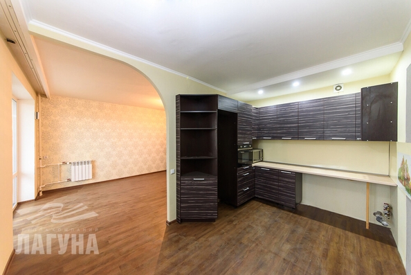 
   Продам 3-комнатную, 82.5 м², Герасименко ул, 3/14

. Фото 18.