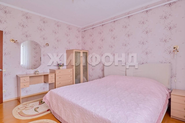 
   Продам дом, 299.1 м², Томск

. Фото 13.