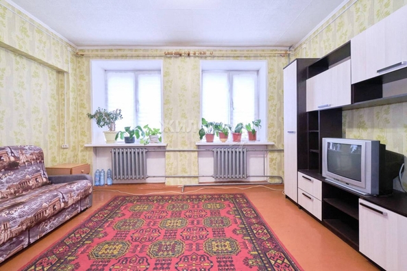 
   Продам 1-комнатную, 33.4 м², Пушкина ул, 54

. Фото 2.