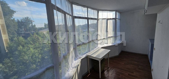 
   Продам 1-комнатную, 35.7 м², Большая Подгорная ул, 40

. Фото 5.