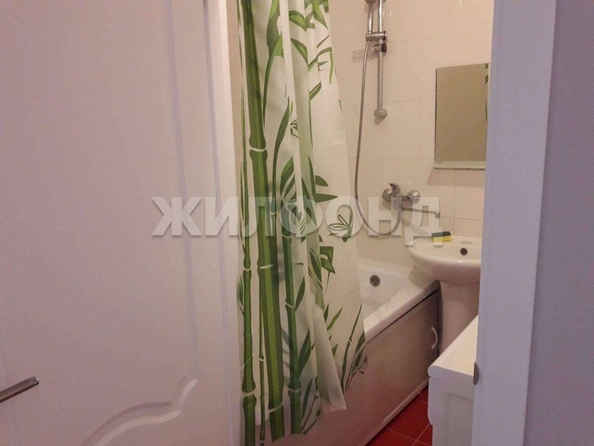 
  Продается 1-комн. квартира, 30.5 м², 30-летия Победы ул, д. 7
. Фото 7.