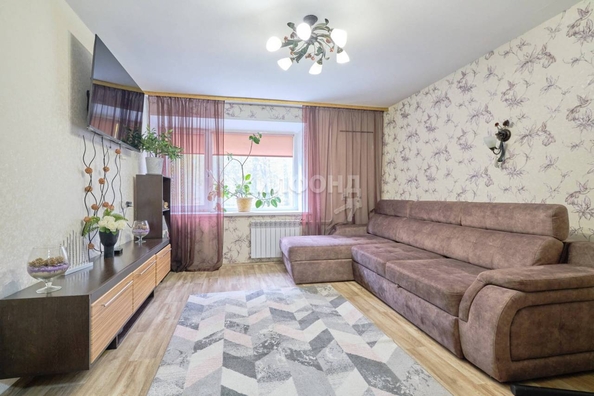 
   Продам 2-комнатную, 46.4 м², Киевская ул, 96

. Фото 6.