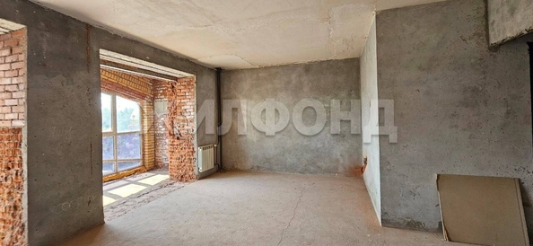 
   Продам 4-комнатную, 179.14 м², Тверская ул, 28

. Фото 1.