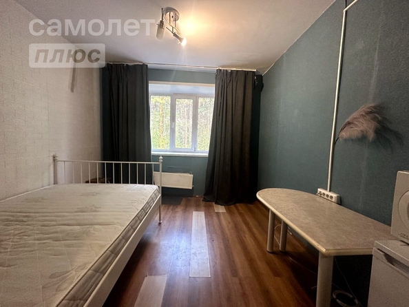 
   Продам 1-комнатную, 18.1 м², Угрюмова Александра ул, 1/1

. Фото 5.