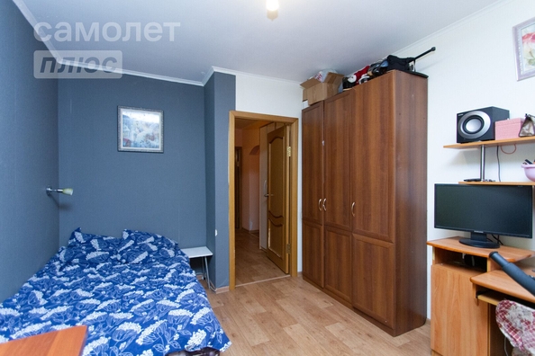 
   Продам 3-комнатную, 65.7 м², Иркутский тракт, 17

. Фото 3.