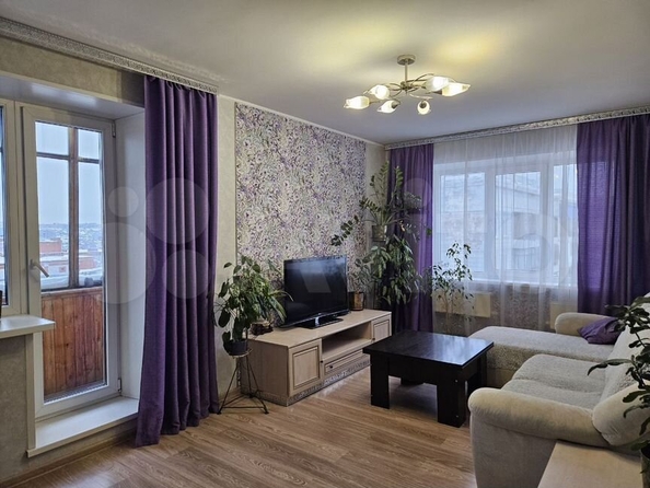 
   Продам 4-комнатную, 70 м², Сибирская ул, 104

. Фото 1.