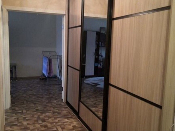 
   Продам 2-комнатную, 52.7 м², Королёва ул, 4

. Фото 3.