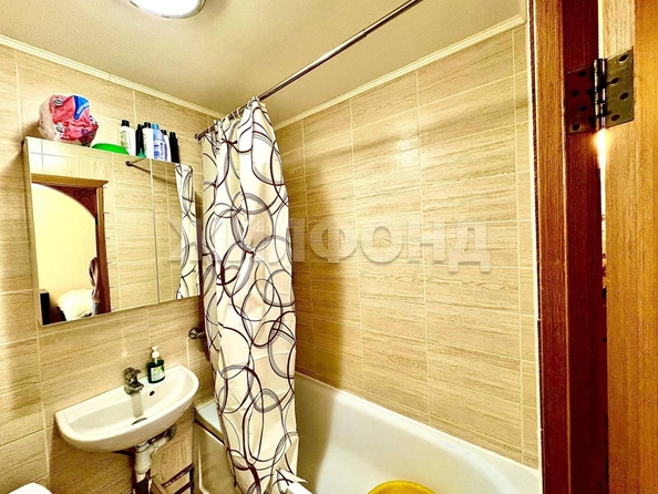 
   Продам 1-комнатную, 35.6 м², Елизаровых ул, 48/9

. Фото 10.