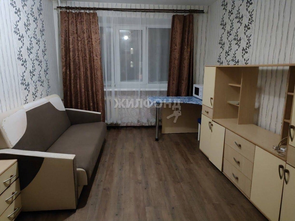 
   Продам секционку, 13.2 м², Карла Маркса ул, 83

. Фото 1.