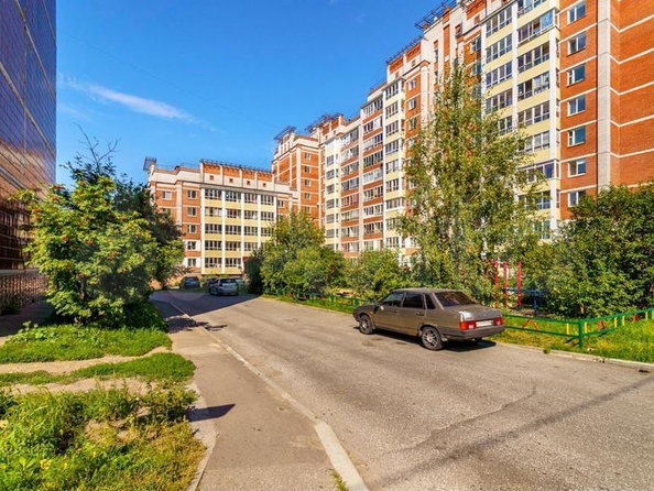 
  Продается 2-комн. квартира, 66.2 м², Сибирская ул, д. 116
. Фото 16.
