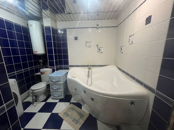 
  Продается 4-комн. квартира, 116 м², Большая Подгорная ул, д. 40
. Фото 6.