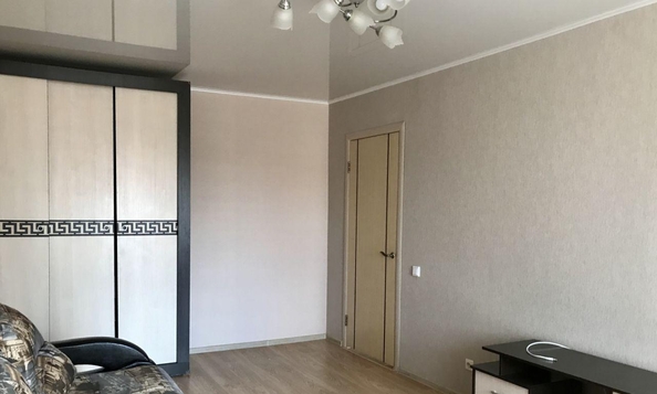 
  Продается 1-комн. квартира, 36.5 м², Учебная ул, д. 7/1
. Фото 2.