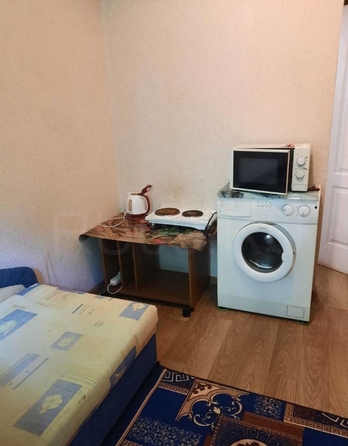 
  Продается 1-комн. квартира, 11.4 м², Кулагина ул, д. 19
. Фото 3.