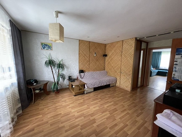 
  Продается 2-комн. квартира, 46.6 м², Репина ул, д. 15
. Фото 5.