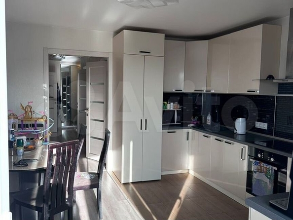 
  Продается 3-комн. квартира, 70 м², Розы Люксембург ул, д. 101
. Фото 9.