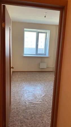 
  Продается 1-комн. квартира, 37 м², Энергетиков ул, д. 13а
. Фото 4.