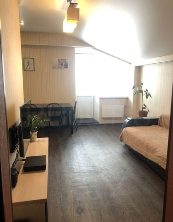 
  Продается 2-комн. квартира, 77 м², Богдана Хмельницкого пер, д. 12
. Фото 4.