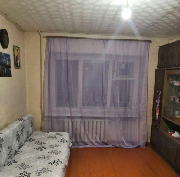 
   Продам 1-комнатную, 18.2 м², Героев Чубаровцев ул, 30

. Фото 19.