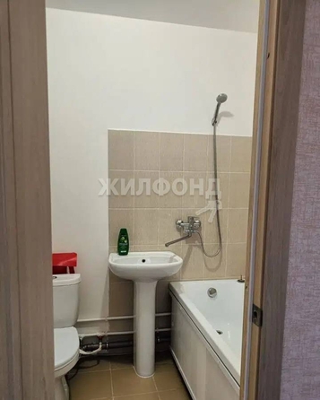 
   Продам 1-комнатную, 26 м², Петра Федоровского ул, 12

. Фото 8.