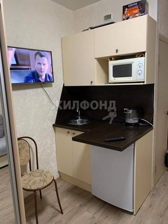 
   Продам студию, 15 м², Сибирская ул, 90

. Фото 4.