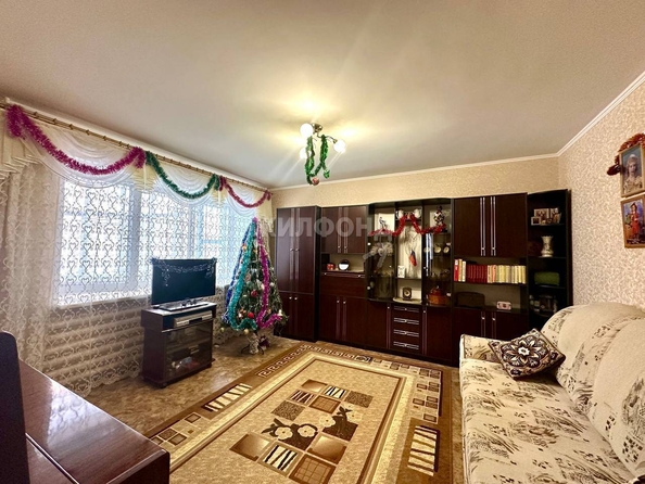 
   Продам 3-комнатную, 79 м², Ивана Черных ул, 52

. Фото 5.