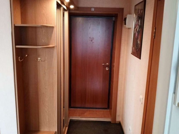 
   Продам 1-комнатную, 32 м², Ботанический пер, 3

. Фото 1.