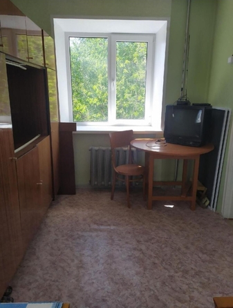 
   Продам 2-комнатную, 42 м², Елизаровых ул, 42

. Фото 3.