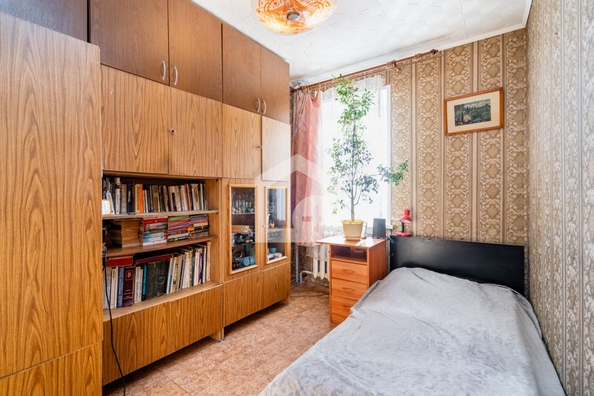 
   Продам 4-комнатную, 72 м², Иркутский тракт, 13

. Фото 2.