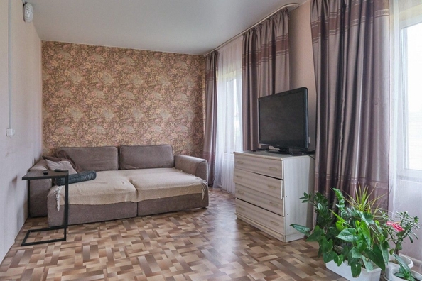 
   Продам 2-комнатную, 70 м², Бодажкова ул, 3

. Фото 10.