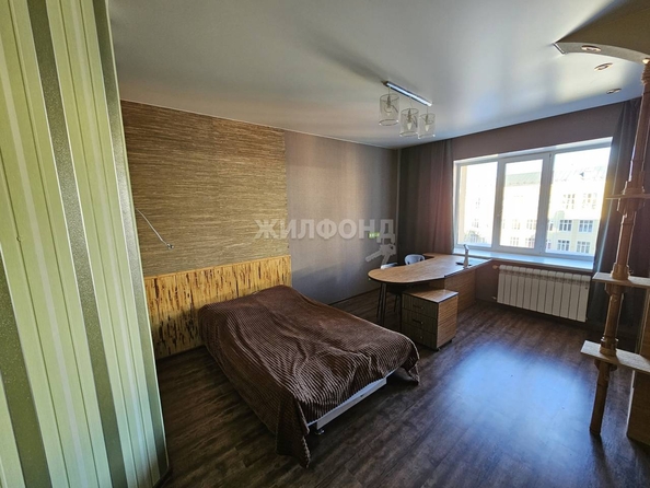 
   Продам 4-комнатную, 120 м², Кузнецова ул, 6

. Фото 7.