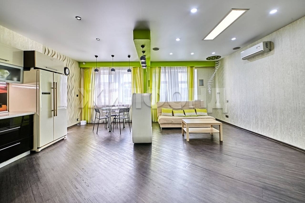 
   Продам 4-комнатную, 120 м², Кузнецова ул, 6

. Фото 9.