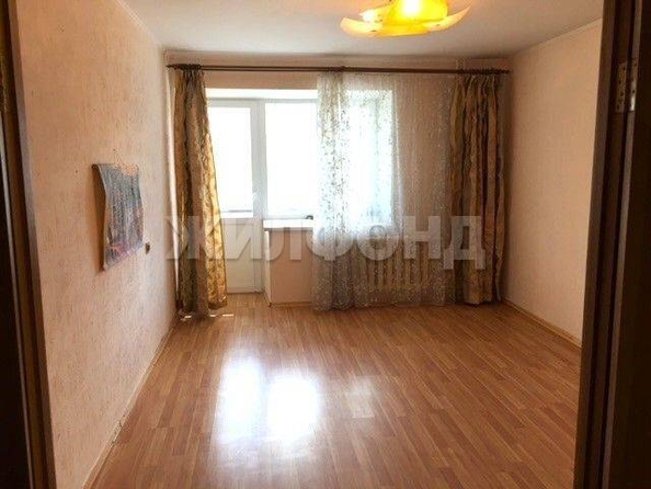 
   Продам 2-комнатную, 52 м², Академический пр-кт, 17

. Фото 3.