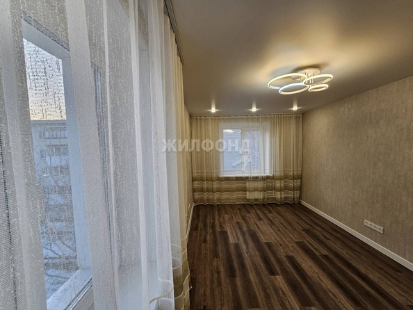 
   Продам 3-комнатную, 62.5 м², Учебная ул, 3/1

. Фото 14.