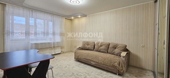 
  Сдам в аренду 2-комнатную квартиру, 49 м², Томск

. Фото 1.