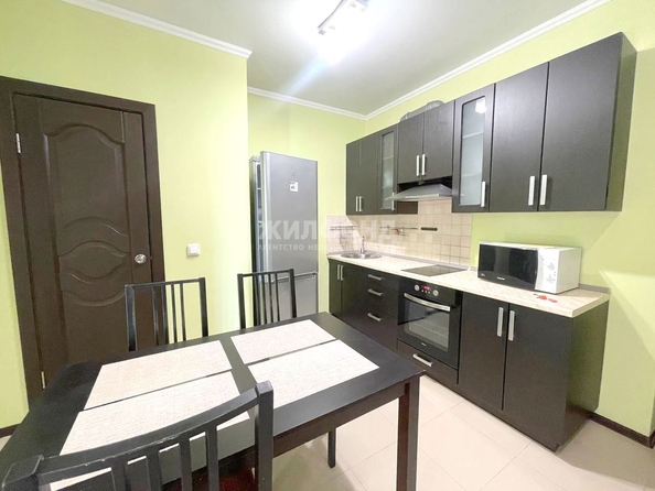 
  Сдам в аренду 1-комнатную квартиру, 34 м², Томск

. Фото 2.