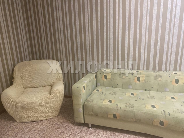 
   Продам 1-комнатную, 39.1 м², Суворова ул, 17

. Фото 2.