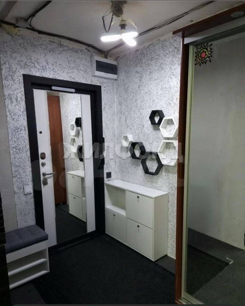 
   Продам 3-комнатную, 66.5 м², Сибирская ул, 104

. Фото 9.