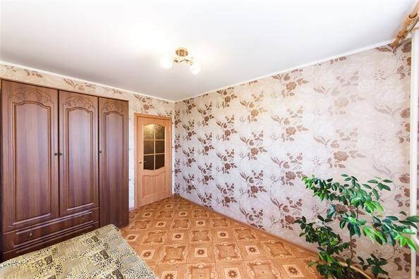 
   Продам 2-комнатную, 49.2 м², Любы Шевцовой ул

. Фото 15.