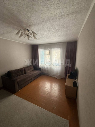 
   Продам 1-комнатную, 29 м², Ференца Мюнниха ул, 32

. Фото 1.
