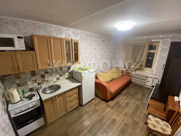 
   Продам 1-комнатную, 37.5 м², Академический пр-кт, 5/1

. Фото 1.