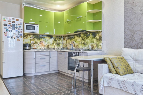 
   Продам 4-комнатную, 80.3 м², Береговая ул, 21

. Фото 5.